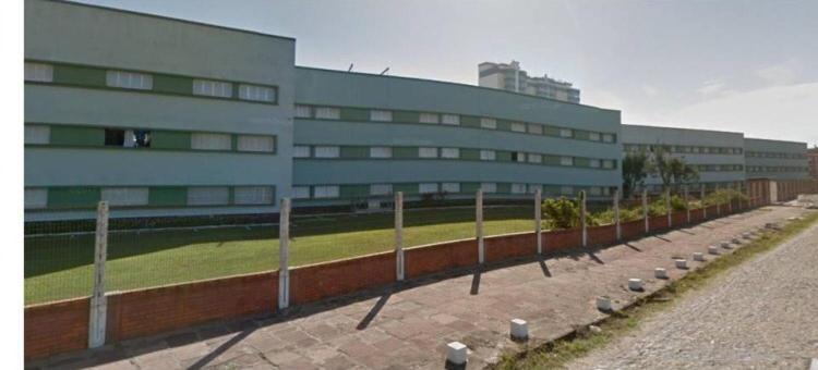 Апартаменты Apt Terreo Em Frente A Beira-Mar De Трамандаи Экстерьер фото